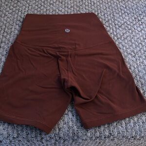 lululemon burgundy red biker shorts size 0